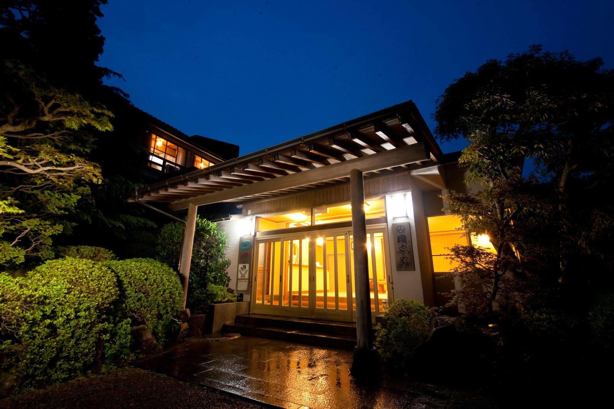 Okamotoya Hotel Beppu Buitenkant foto