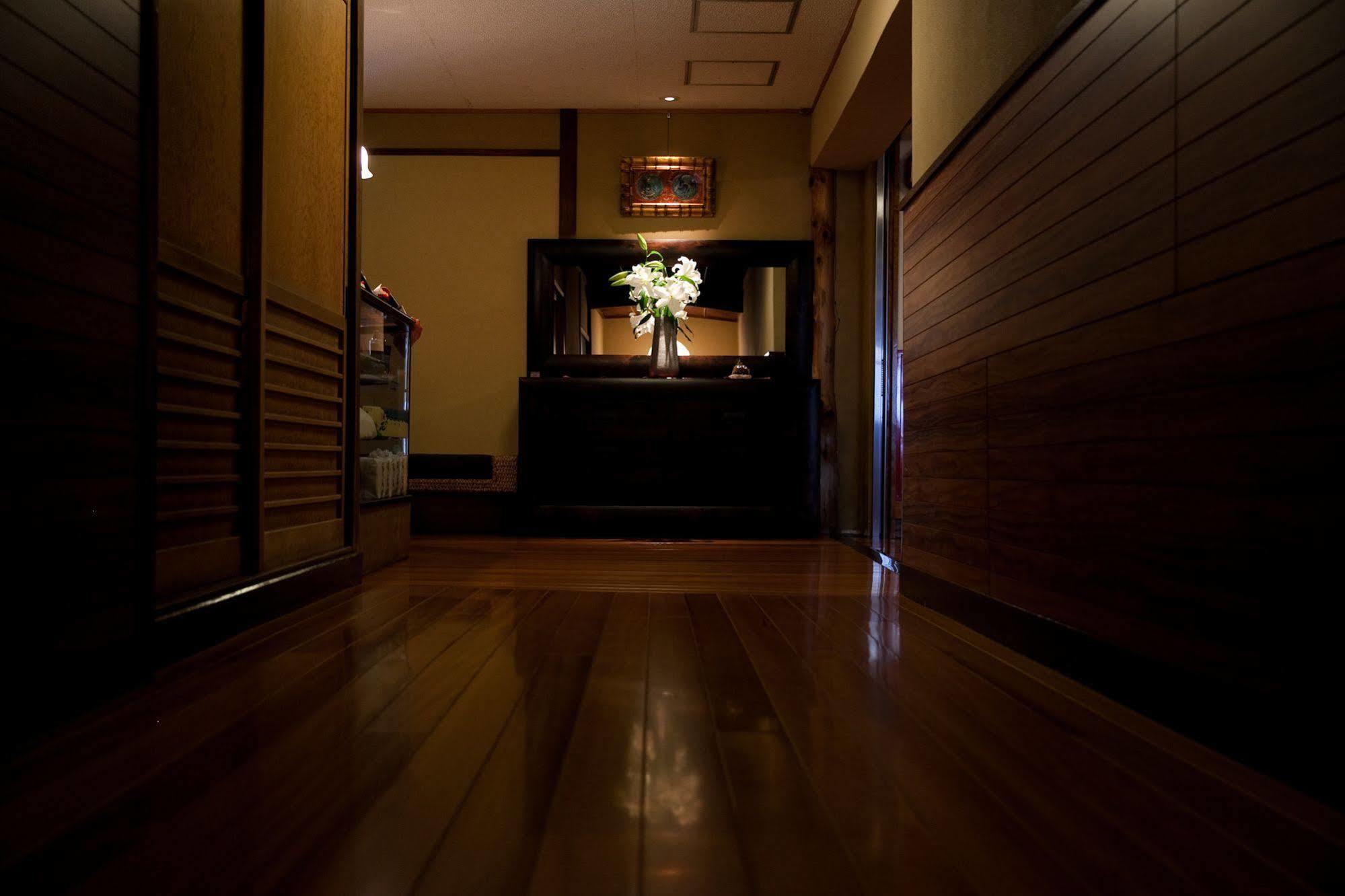 Okamotoya Hotel Beppu Buitenkant foto