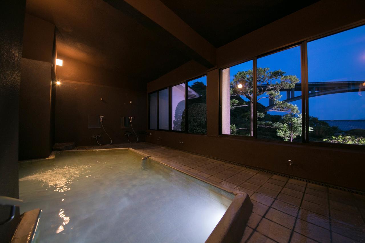 Okamotoya Hotel Beppu Buitenkant foto